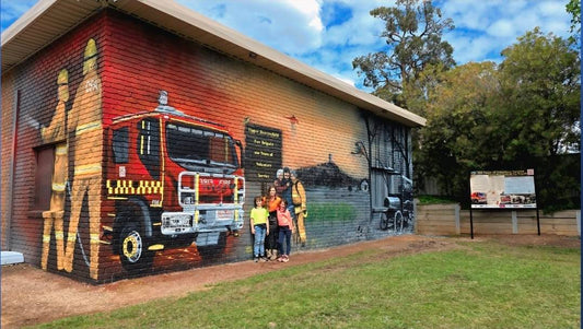 LIVE Public Mural – Upper Beaconsfield Fire Brigade